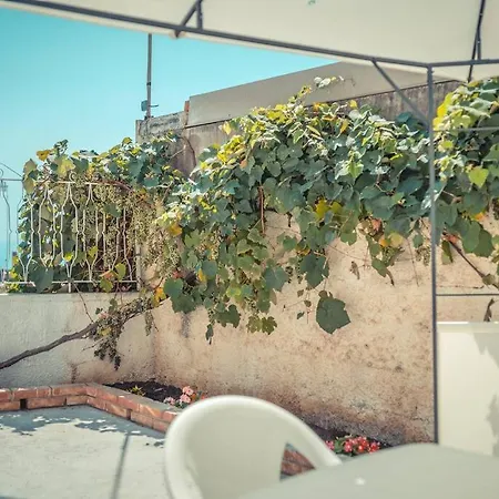 St. George Apartment *